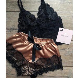 Sexy Pajama Set Lingerie Bralette Tap Shorts Small